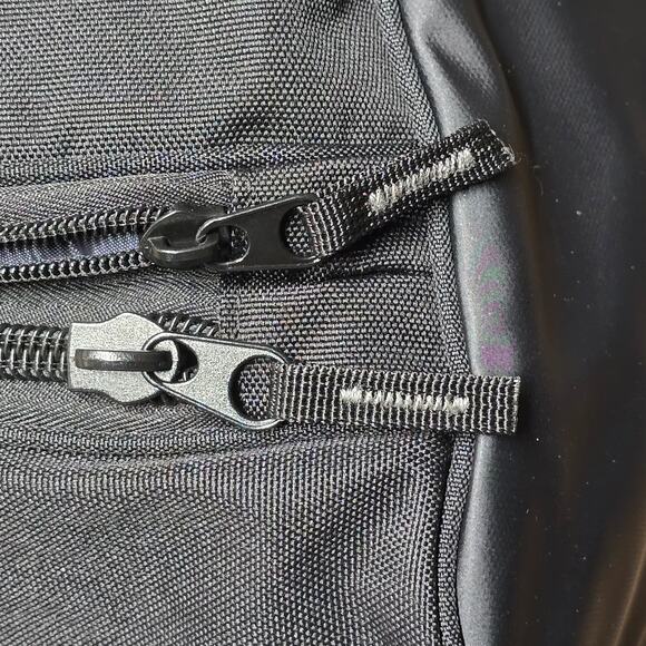 Ski-Doo Black Duffle Gear Backpack Multi Pockets 100% Polyester NWT - Picture 9 of 16